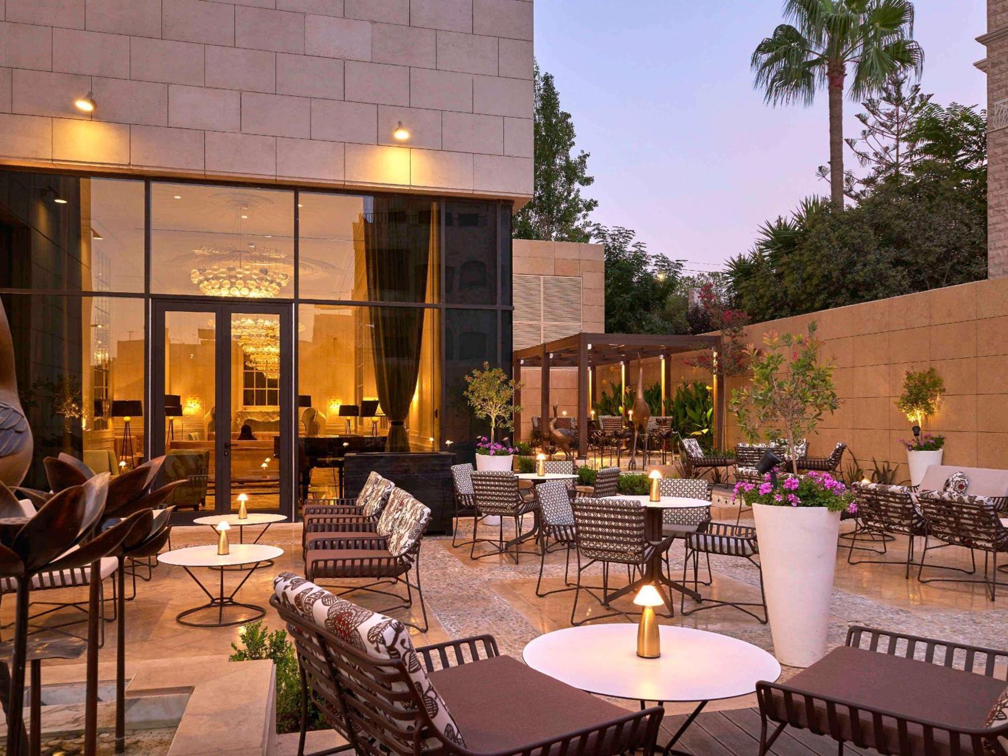 Отель Fairmont Амман Экстерьер фото The Westin Cairo